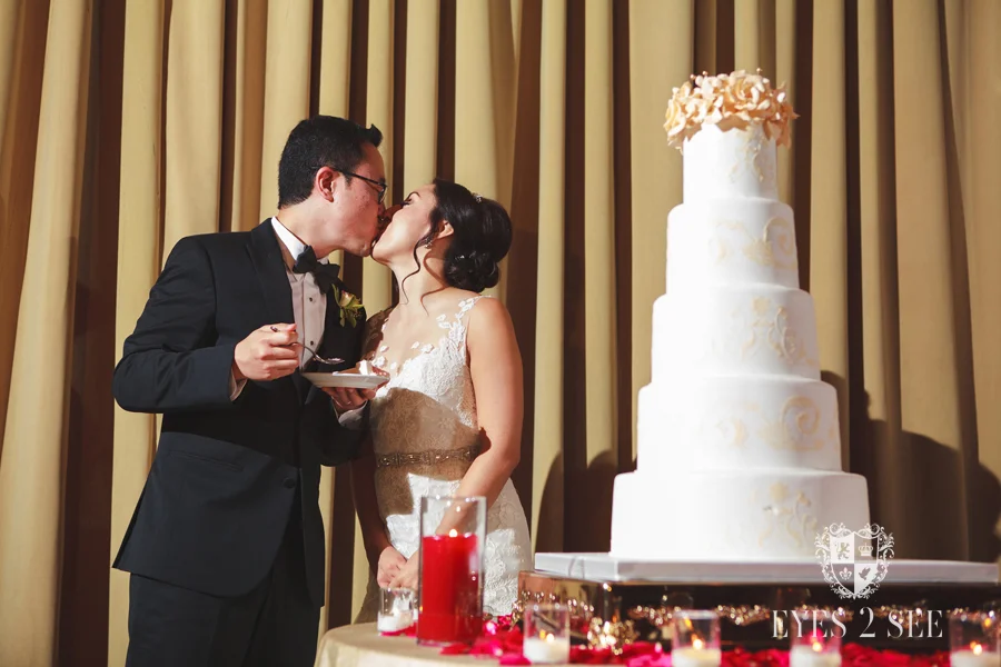 AZ Phoenix Wedding Photography Arizona Biltmore Brophy Chapel