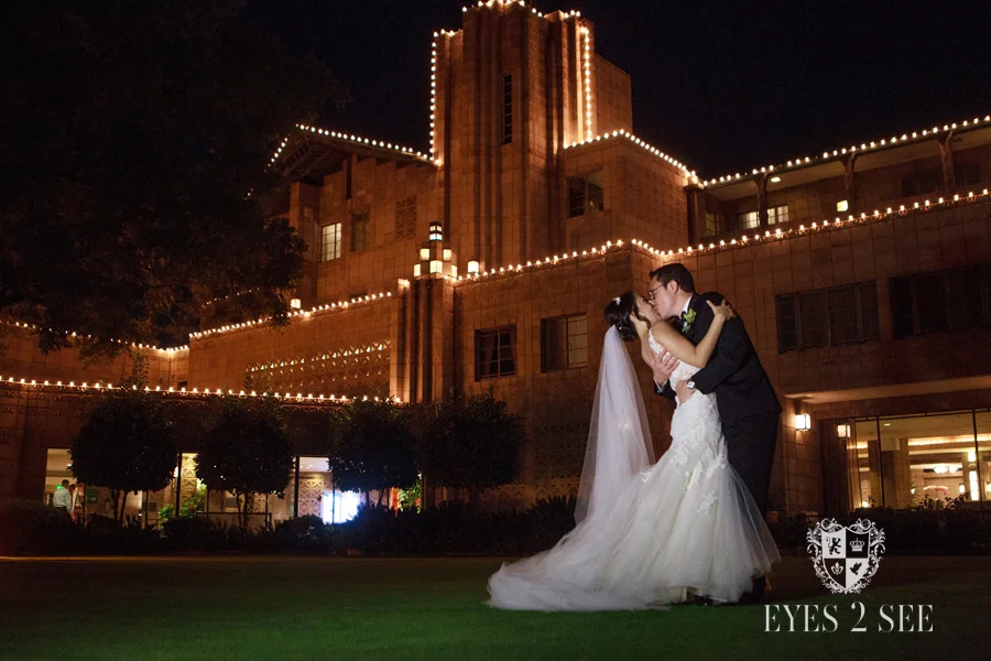 AZ Phoenix Wedding Photography Arizona Biltmore Brophy Chapel