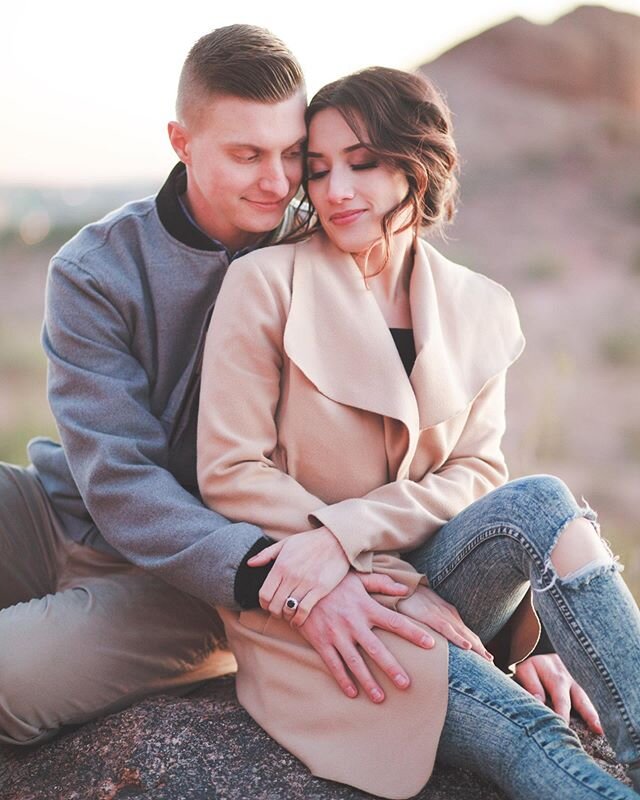 We love to capturing lasting connections in our photographs. This quiet moment between Dylan and Lizette feels peaceful and cozy as the sun set over the mountains at Papago Park.