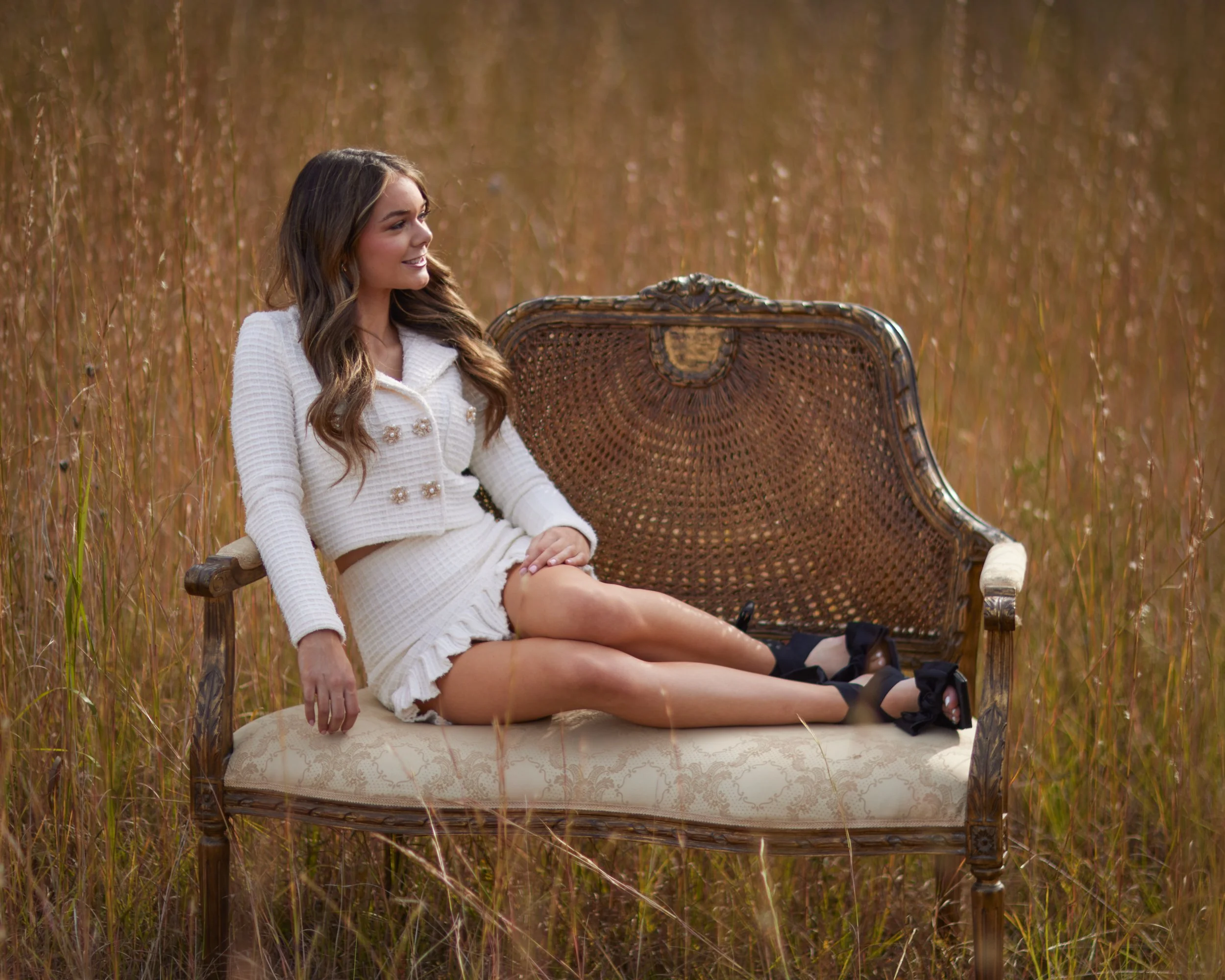 senior pics (1 of 8).jpg