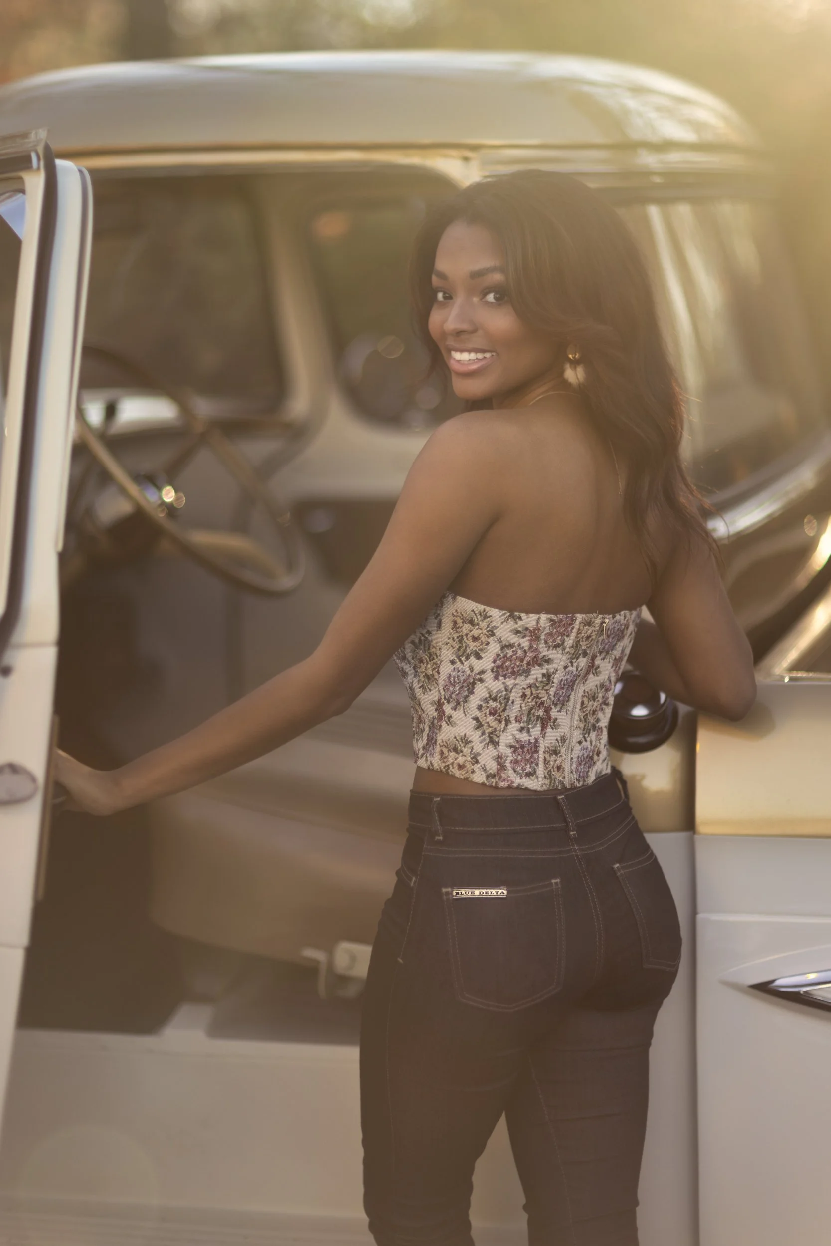 asya gold truck (1 of 1)-4.jpg