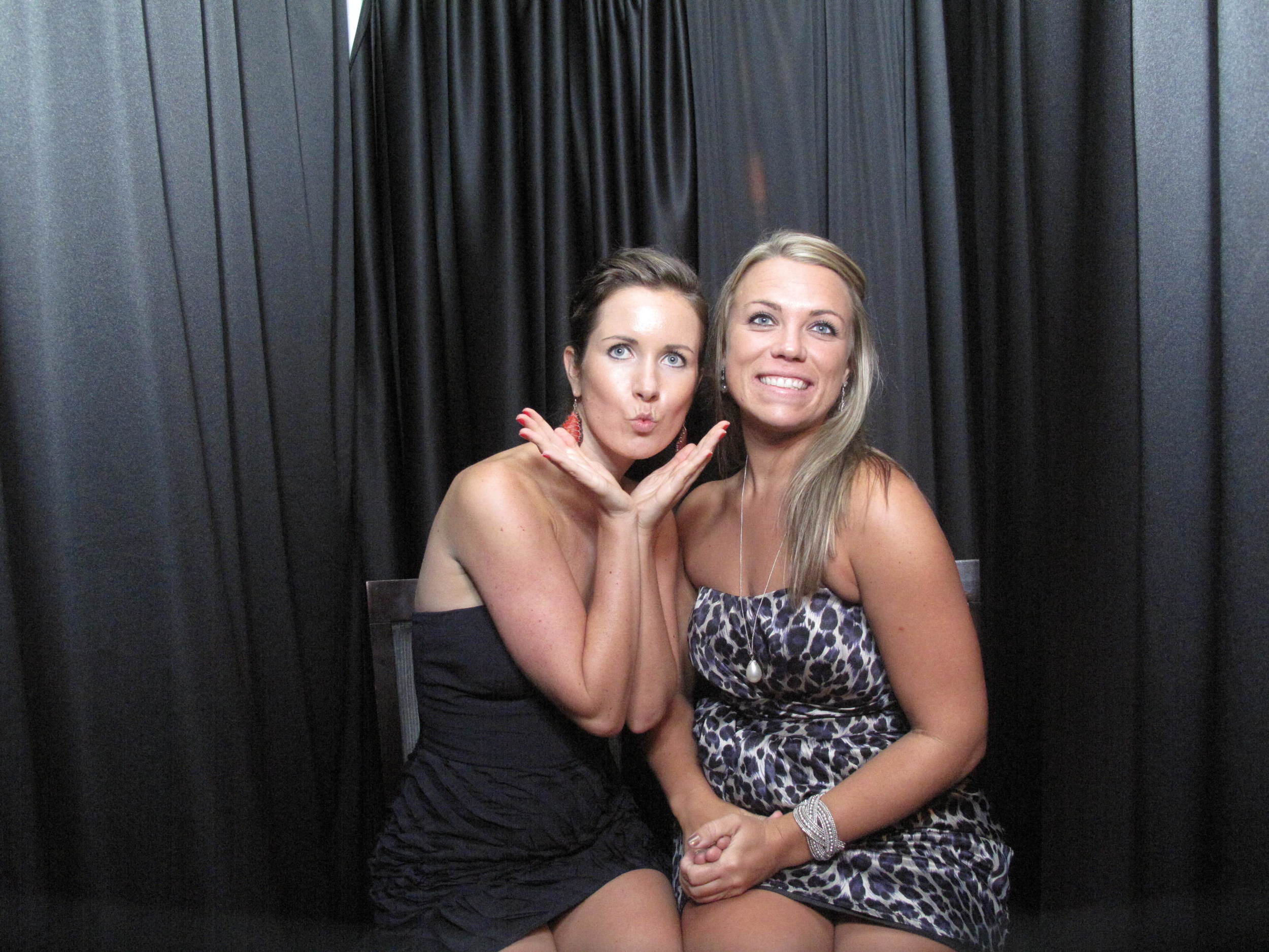 Snapshot Photobooths at McLoone's Supper Club in Asbury, New Jersey