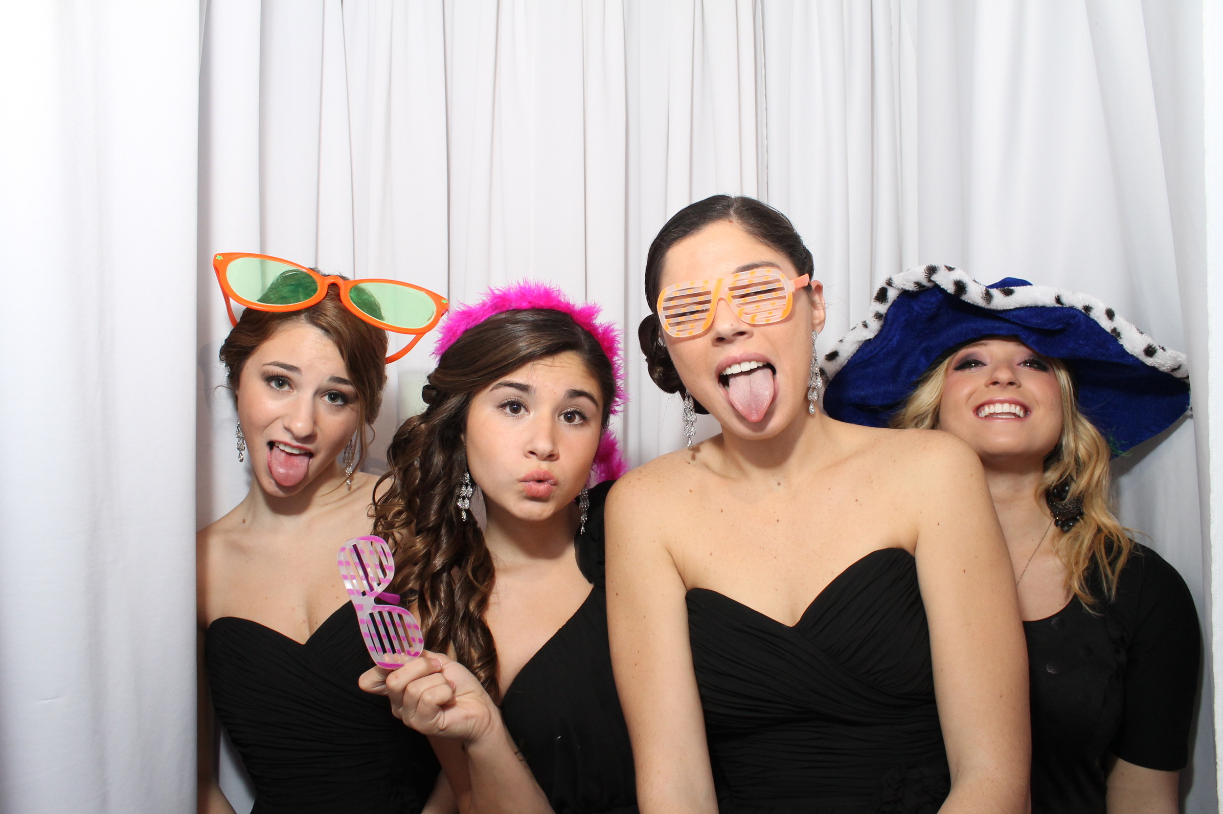 Snapshot Photobooths at Addison Park in Aberdeen, New Jersey