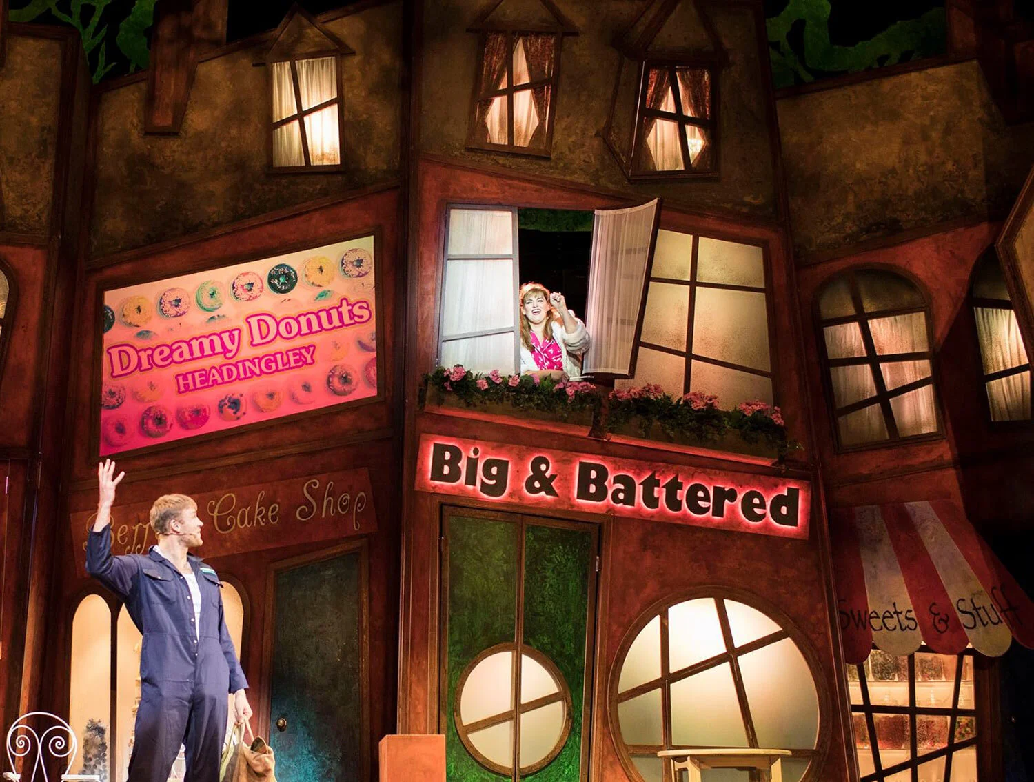 Review-Fat-Friends-Musical-Tour-9 ALS.jpg