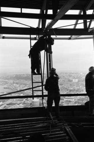 Worker_welding_Space_Needle_ca_December_28_1961.jpg