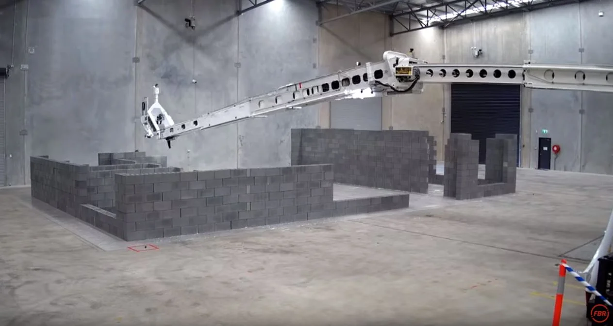[VIDEO] Block-Laying Robot Successfully Builds 2,000 SF Home in 3 Days ...