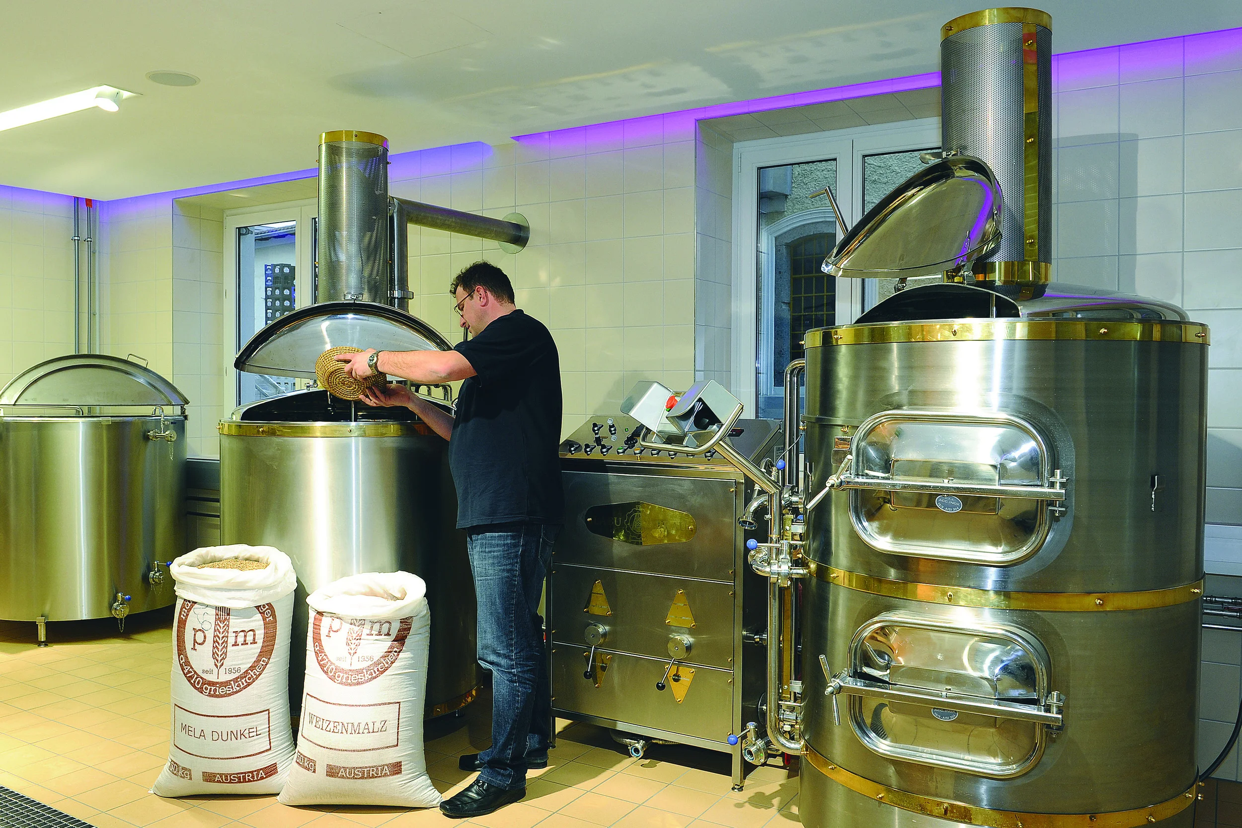 Brewing Beer in Ried im Innkreis © Brauerei Ried