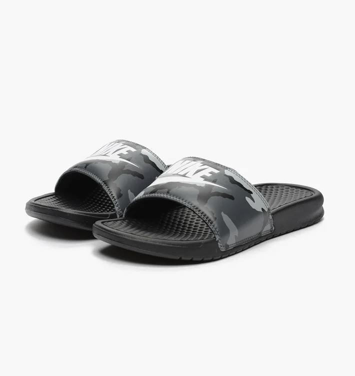 nike benassi camo
