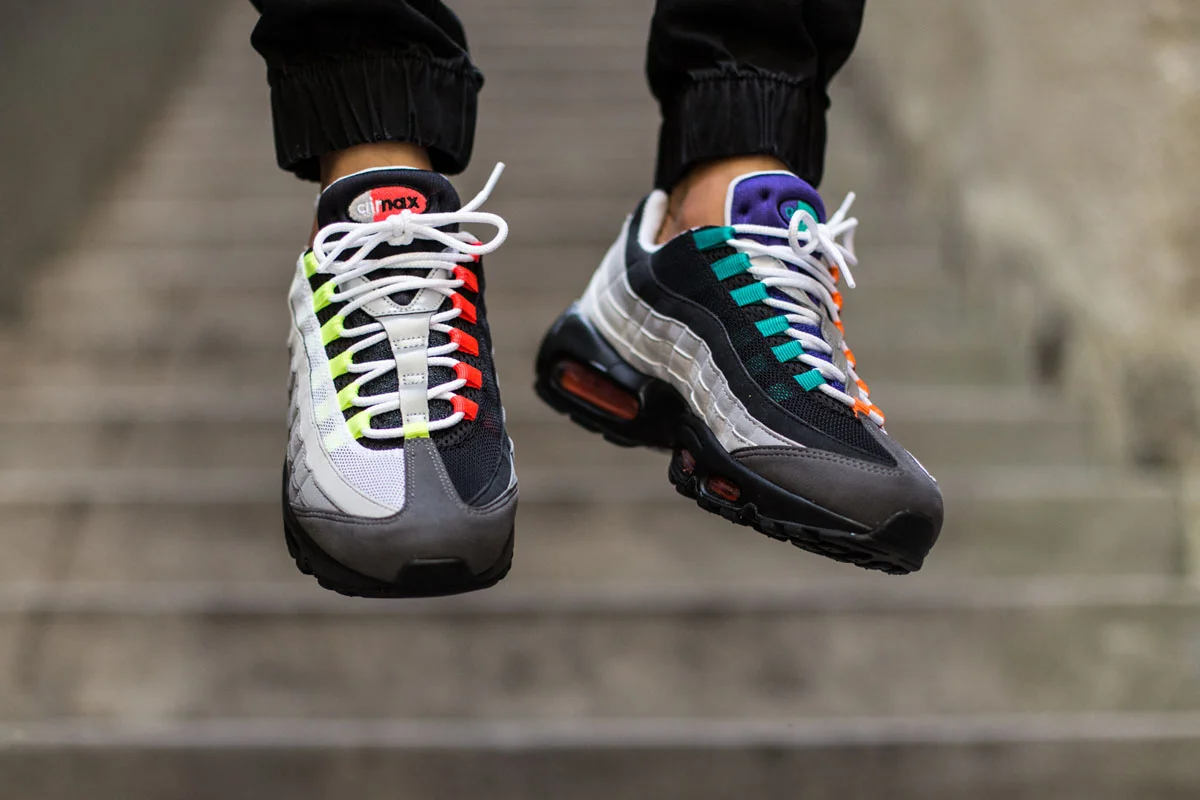 am95s