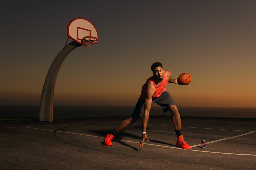 NBA's Rising Son Anthony Davis 'Dunks The Sun' 
