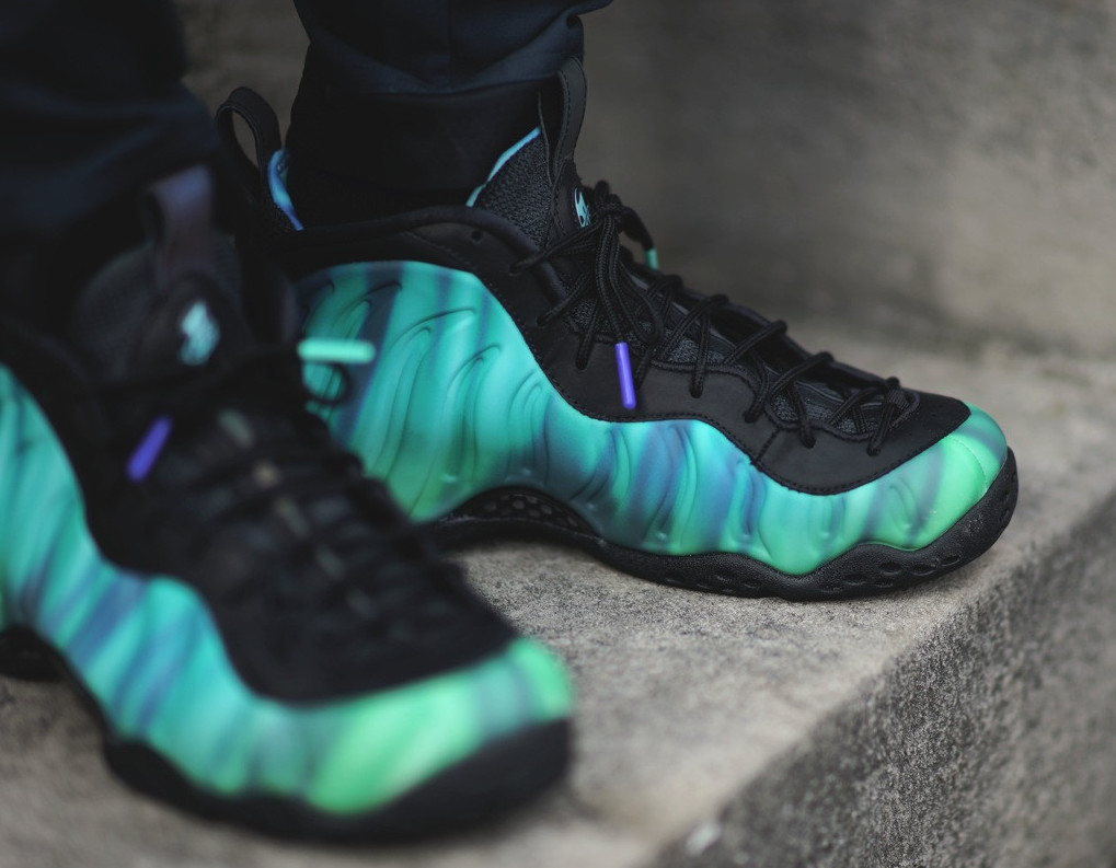northern lights foamposite