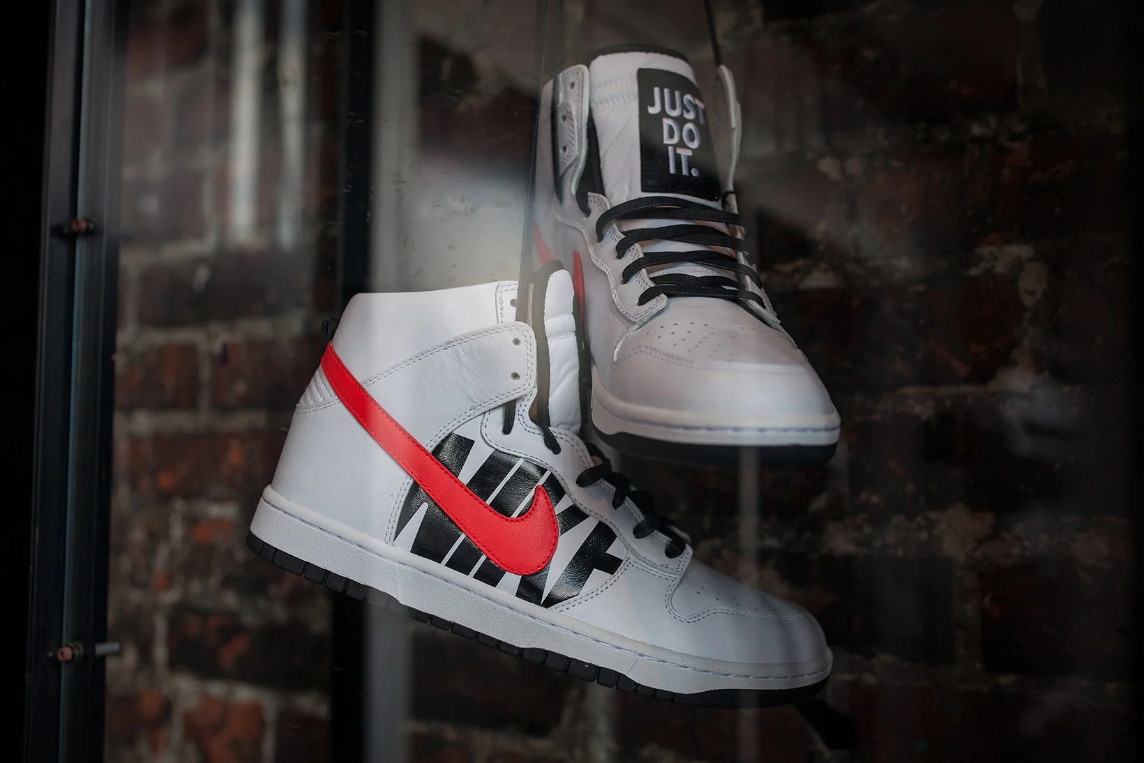 undefeated dunks nike lab