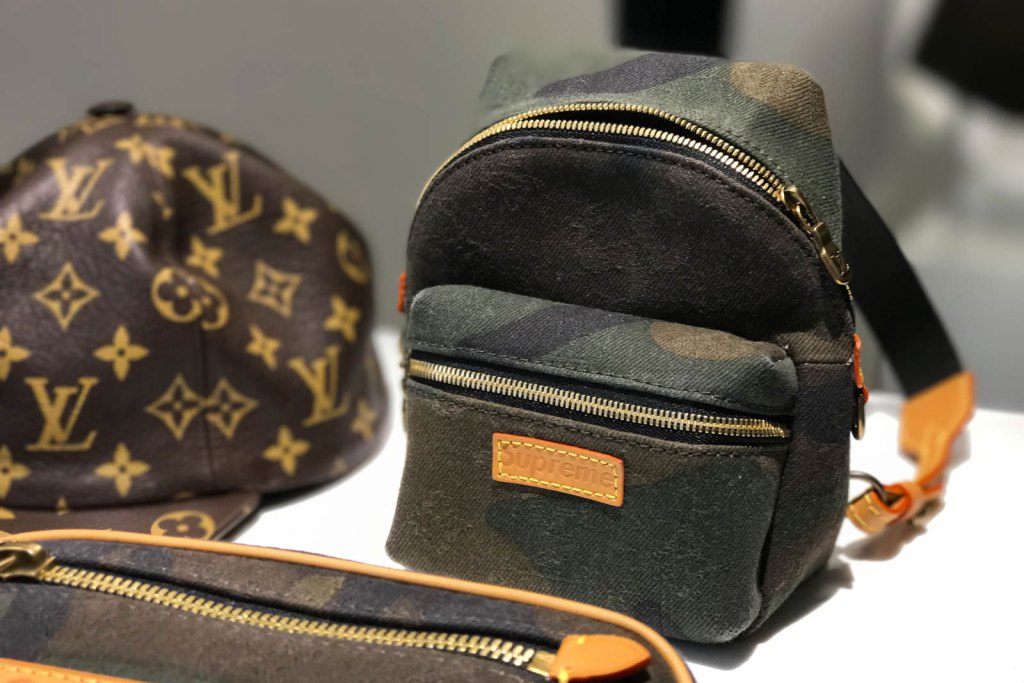 Louis Vuitton x Supreme Apollo Backpack Monogram Camo