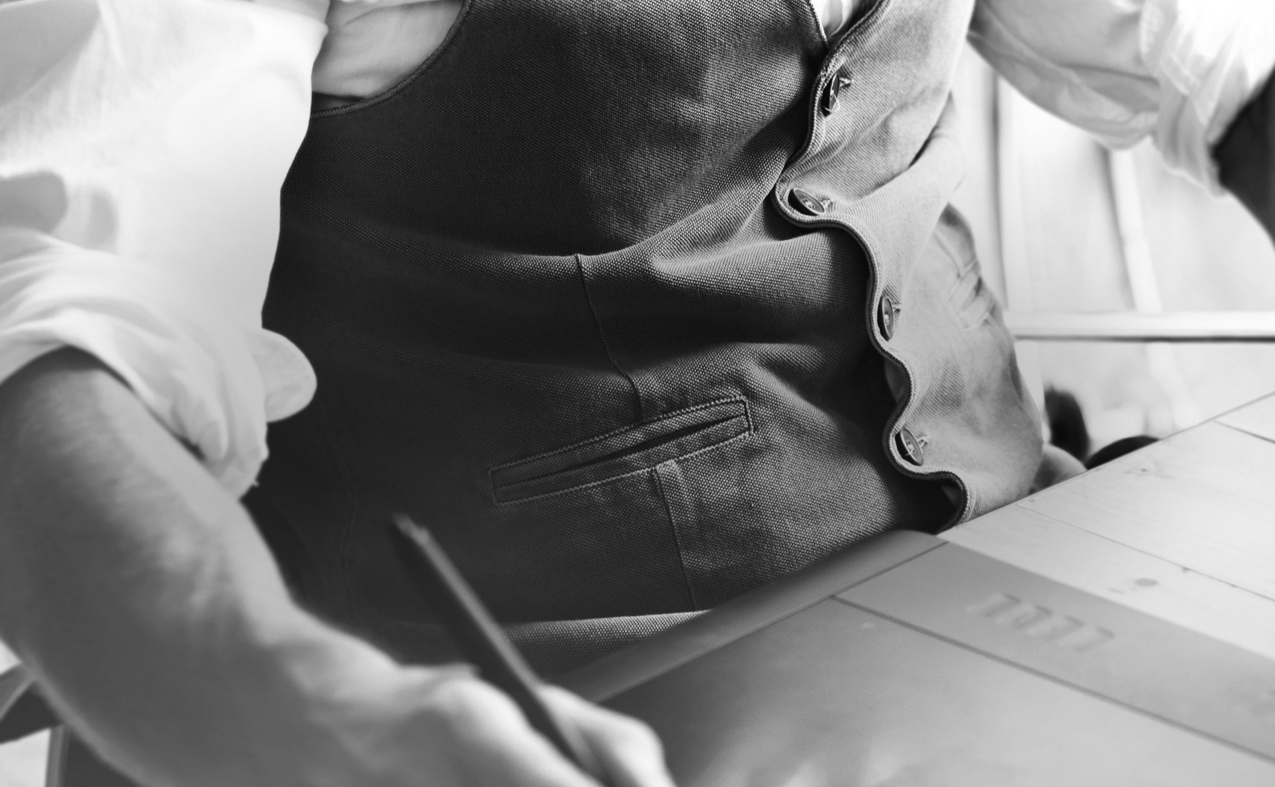 RX_background blackwhite.png