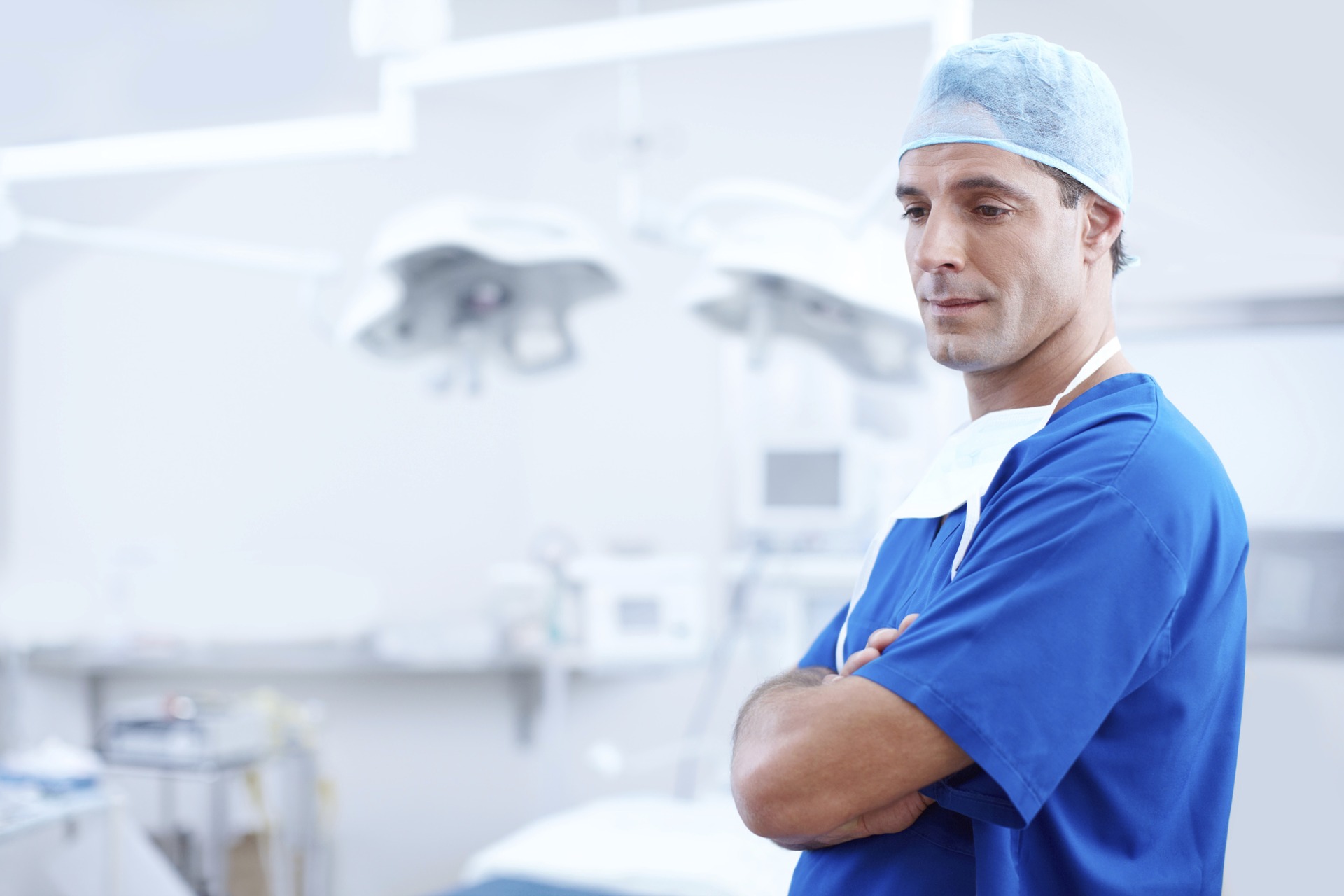 Research drawn from the medical field outlines the qualities most valued in doctors and nurses who communicate bad news: The news-giver’s attitude The clarity of the message Privacy The person’s ability to answer questions