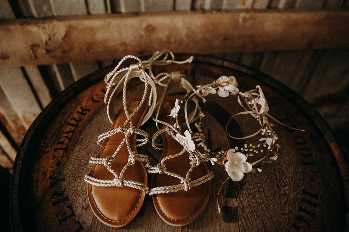 BloomLakeBarnWedding_9.jpg