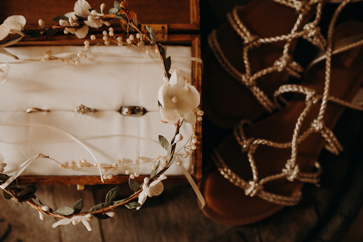 BloomLakeBarnWedding_13.jpg