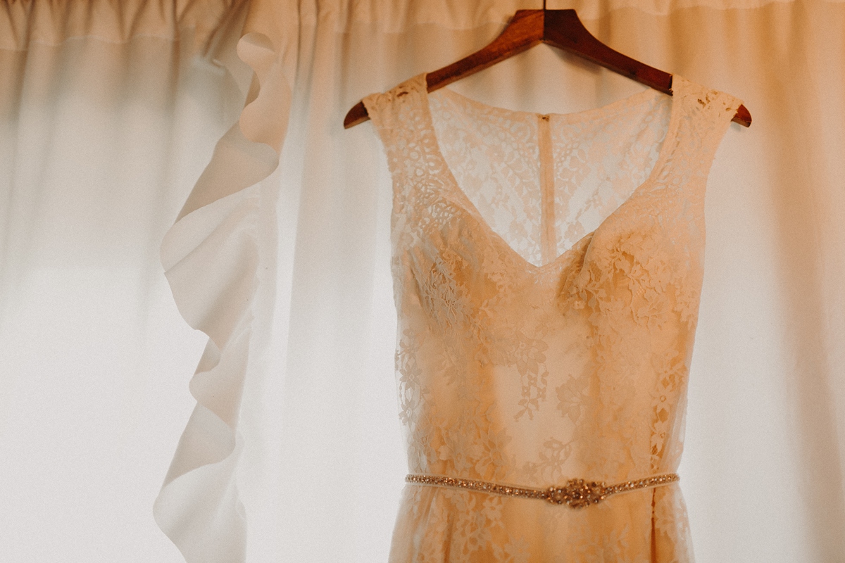 BloomLakeBarnWedding_17.jpg