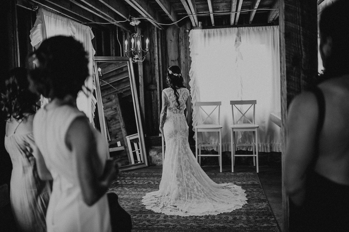 BloomLakeBarnWedding_69.jpg