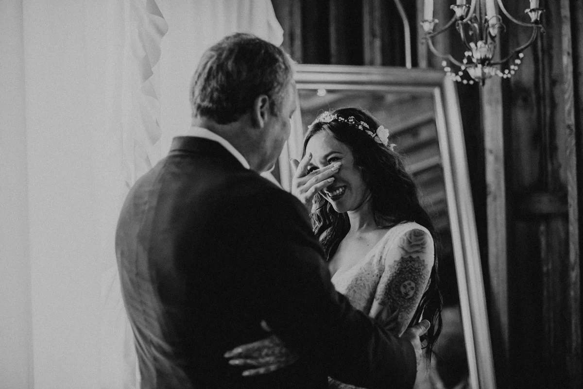 BloomLakeBarnWedding_83.jpg