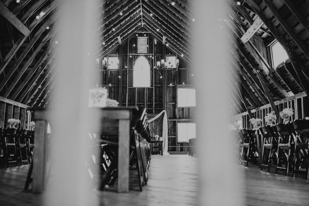 BloomLakeBarnWedding_94.jpg