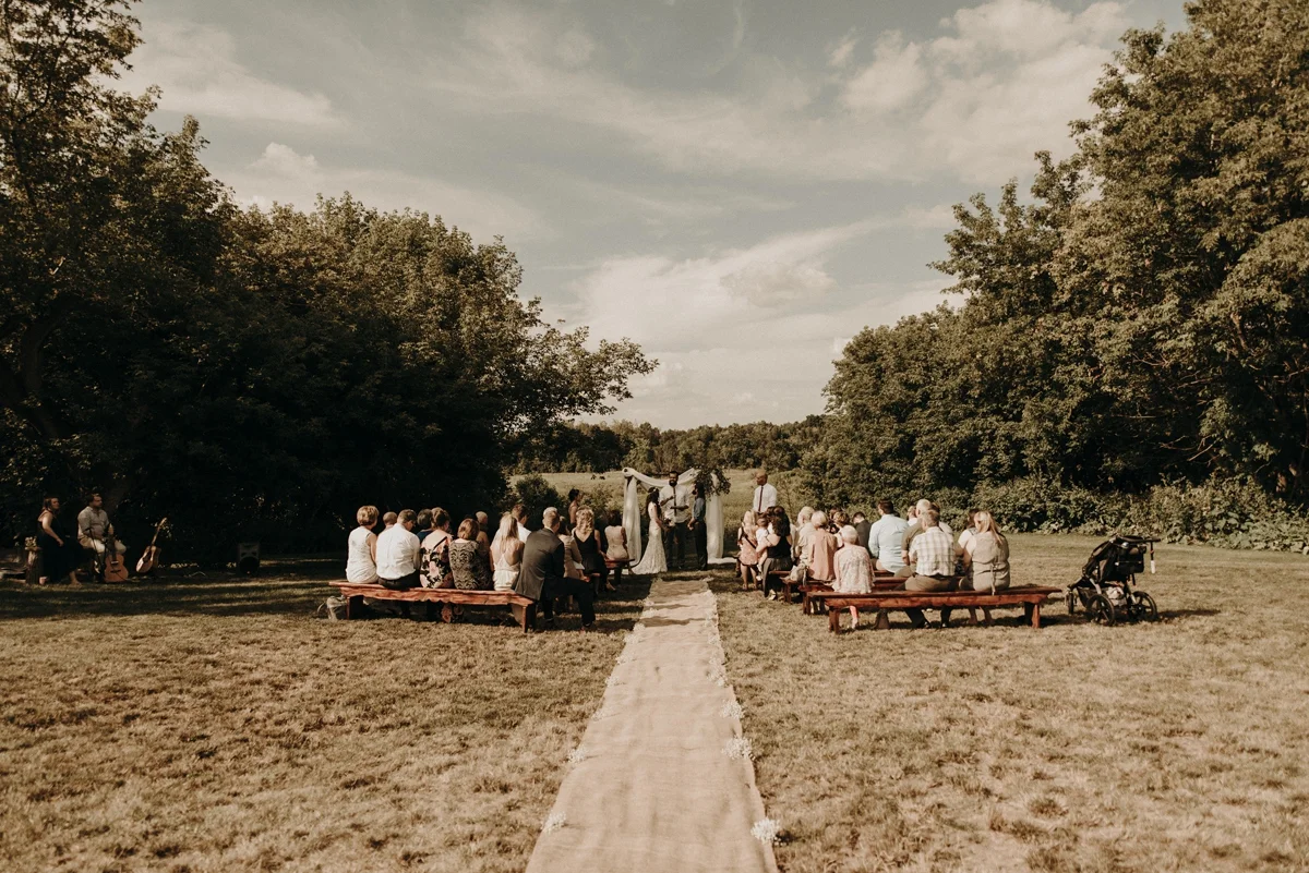 BloomLakeBarnWedding_138.jpg
