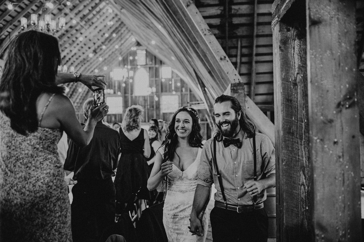 BloomLakeBarnWedding_207.jpg