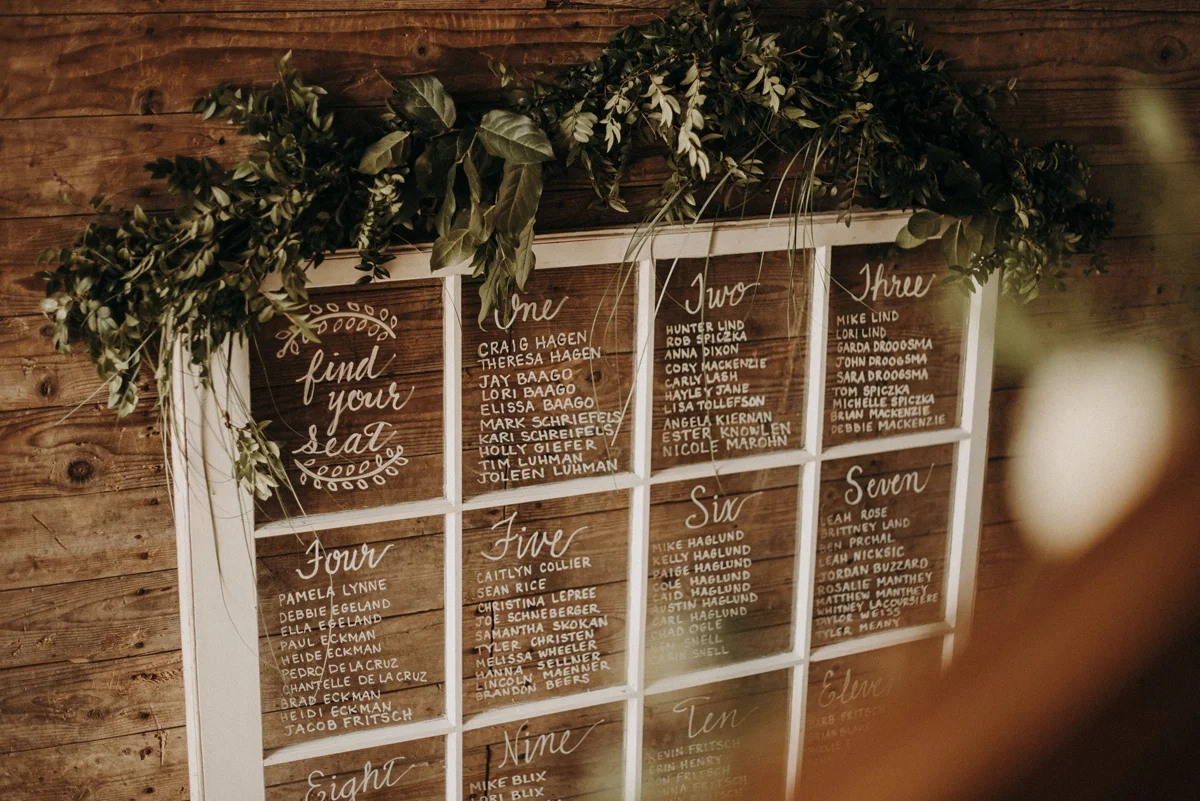 BloomLakeBarnWedding_2.jpg