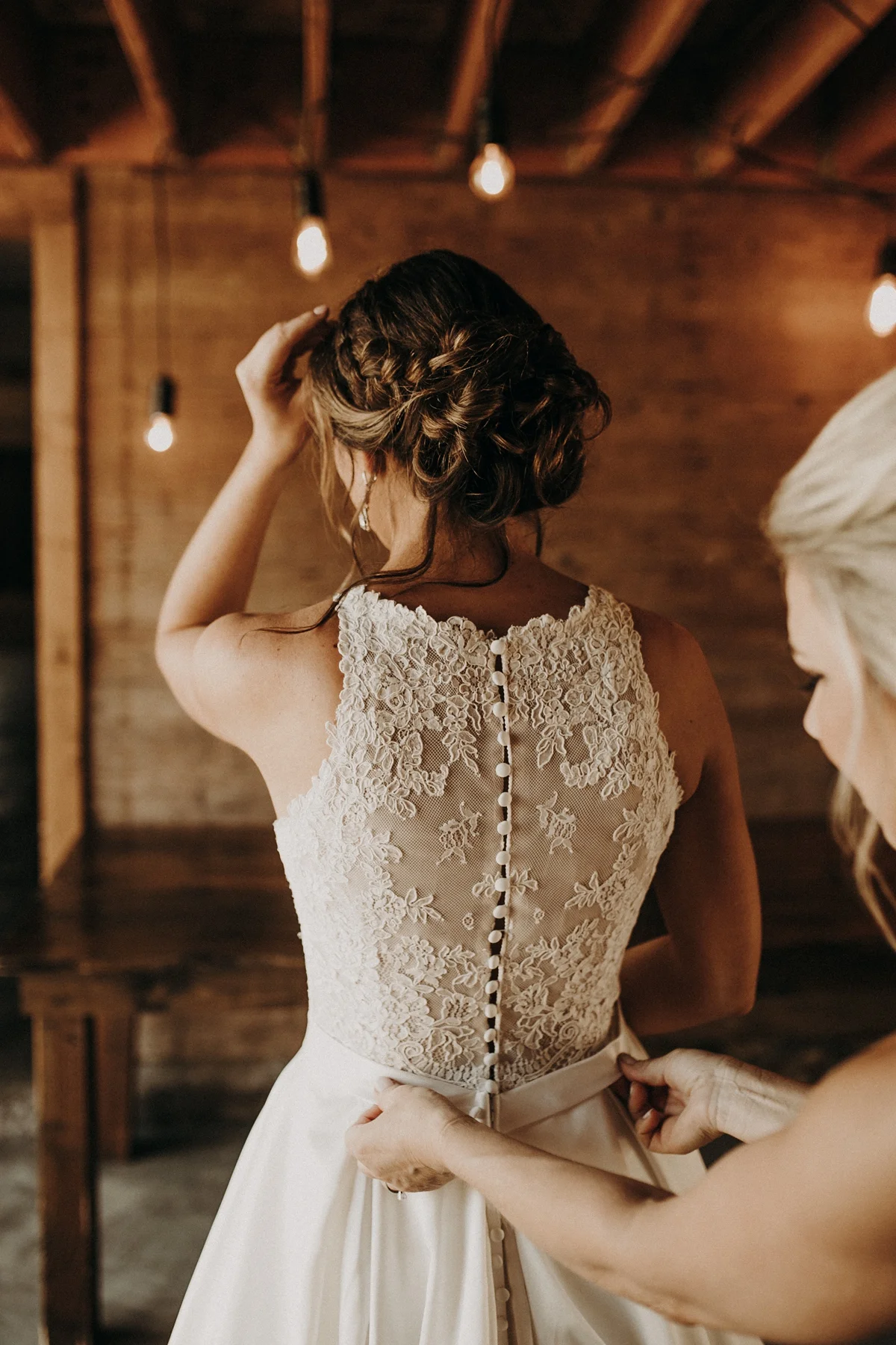 BloomLakeBarnWedding_42.jpg