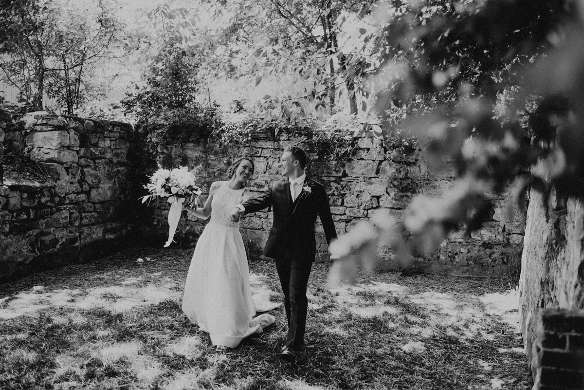 BloomLakeBarnWedding_54.jpg