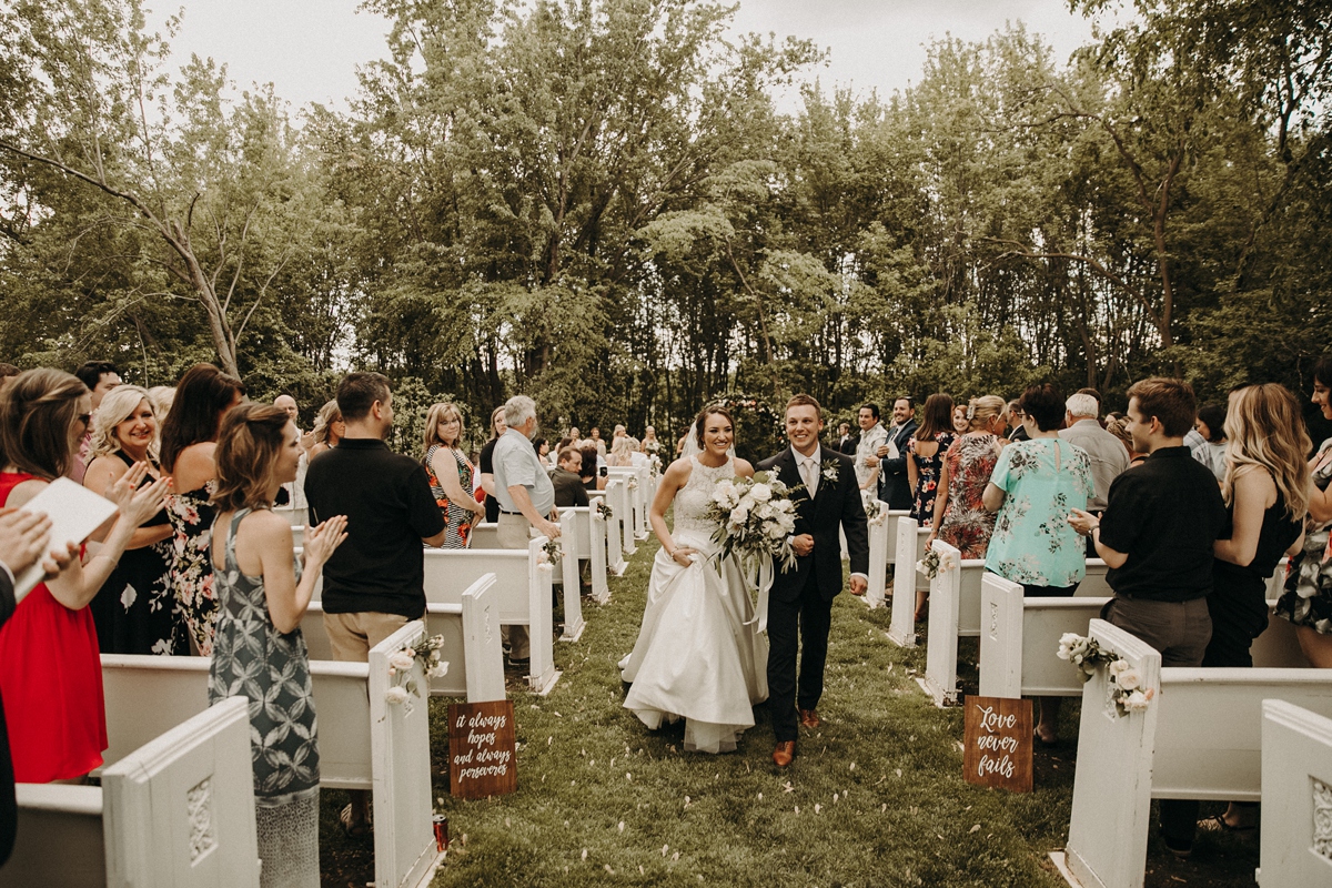 BloomLakeBarnWedding_116.jpg