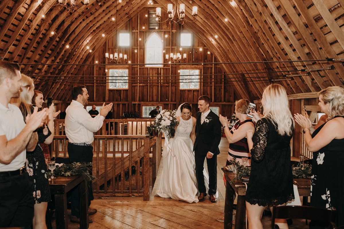 BloomLakeBarnWedding_136.jpg