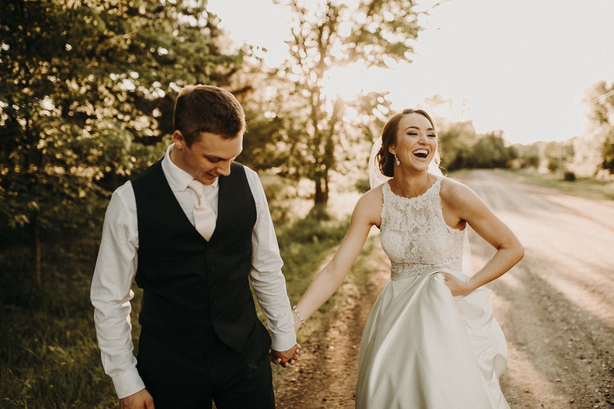 BloomLakeBarnWedding_159.jpg