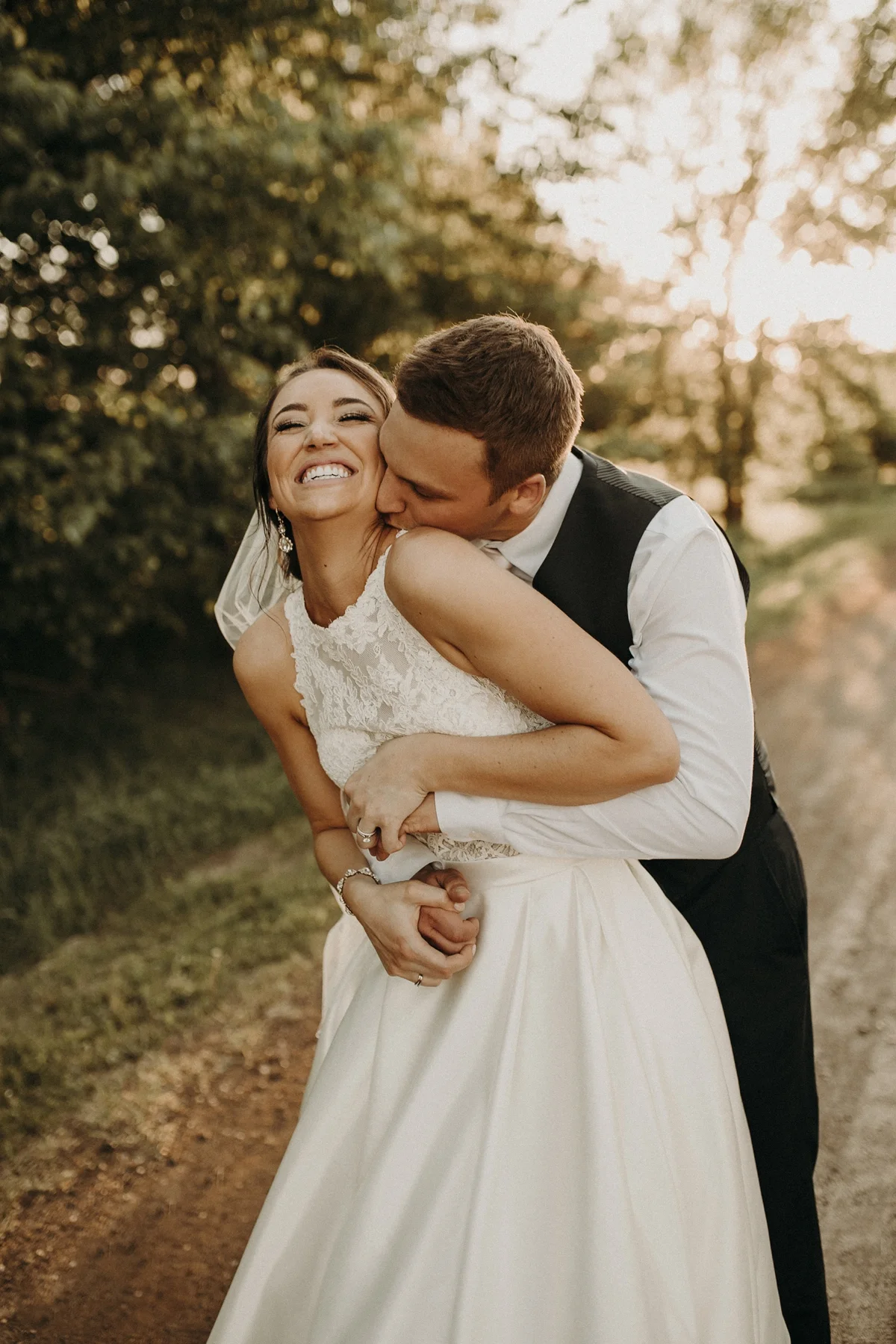 BloomLakeBarnWedding_161.jpg