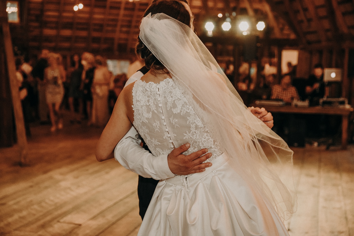 BloomLakeBarnWedding_165.jpg
