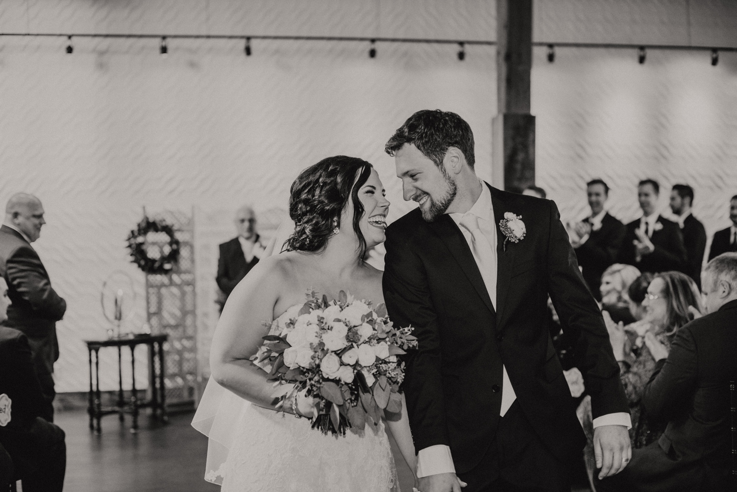 MinneapolisEventCenterWedding_97.jpg