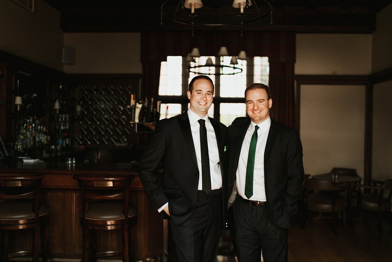 KitchiGammiClubDuluthWedding_30.jpg