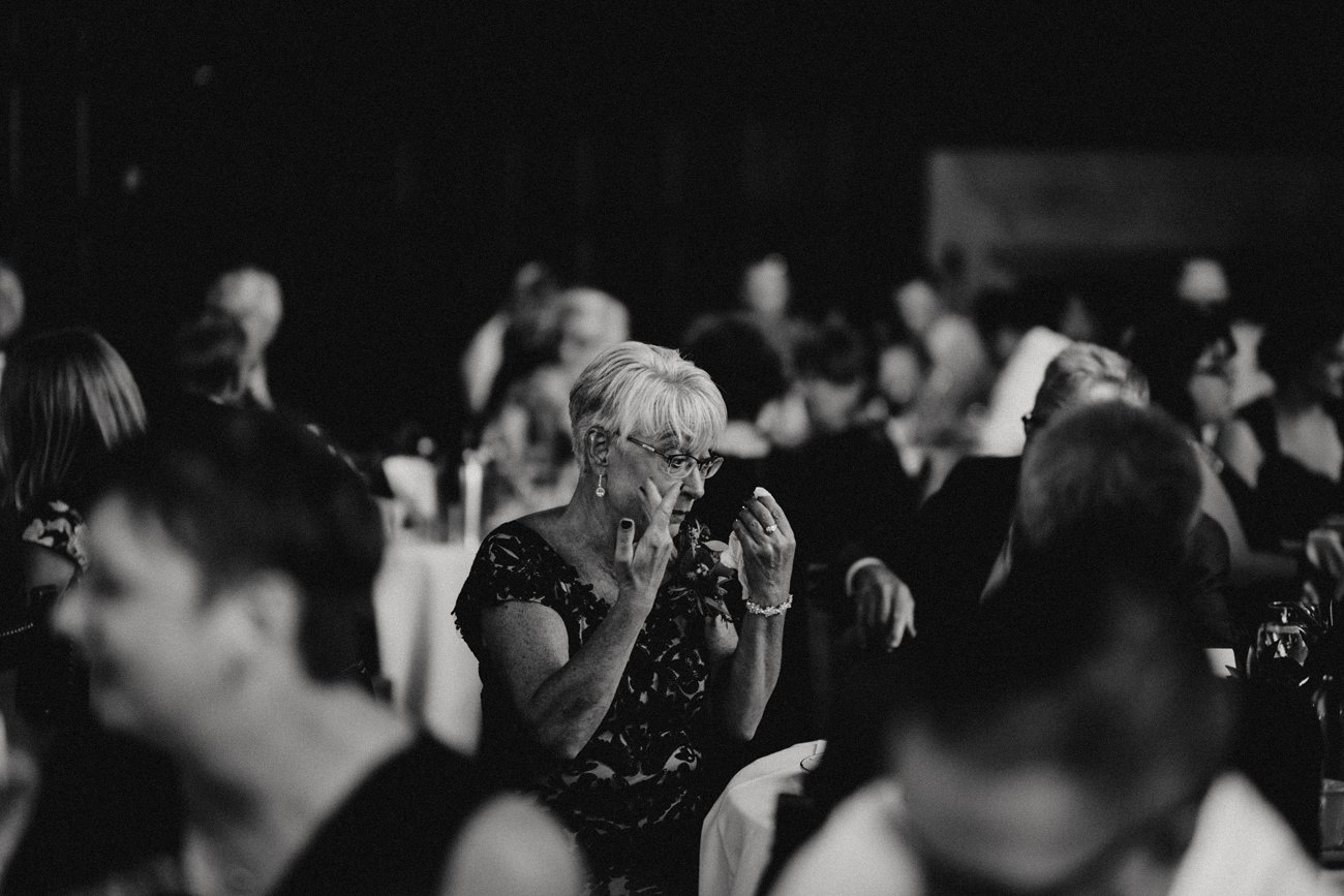 KitchiGammiClubDuluthWedding_241.jpg
