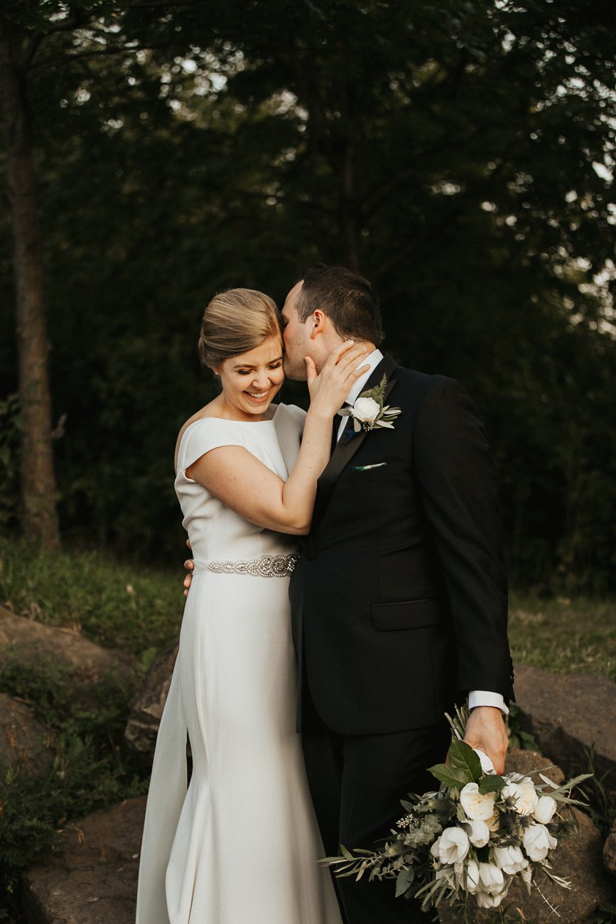 KitchiGammiClubDuluthWedding_279.jpg