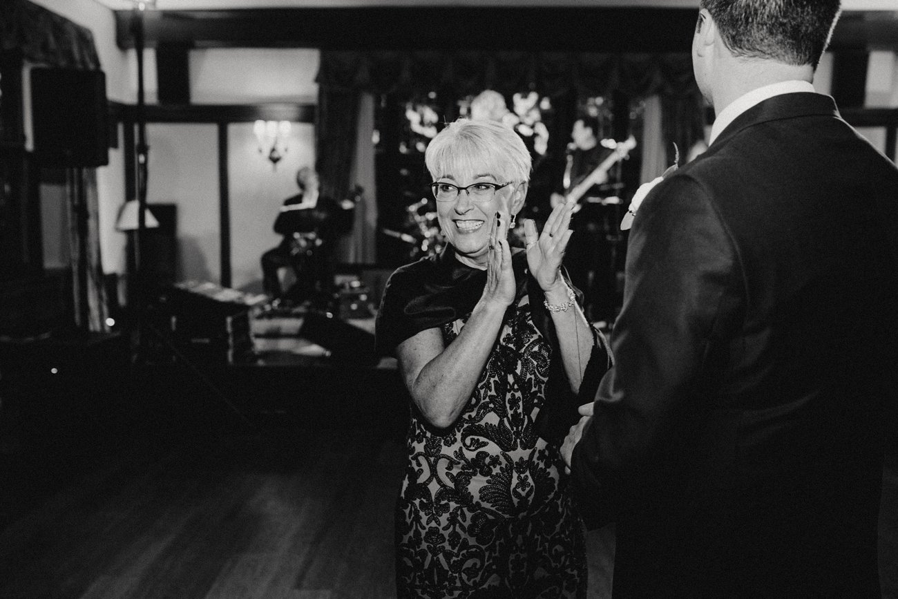KitchiGammiClubDuluthWedding_295.jpg
