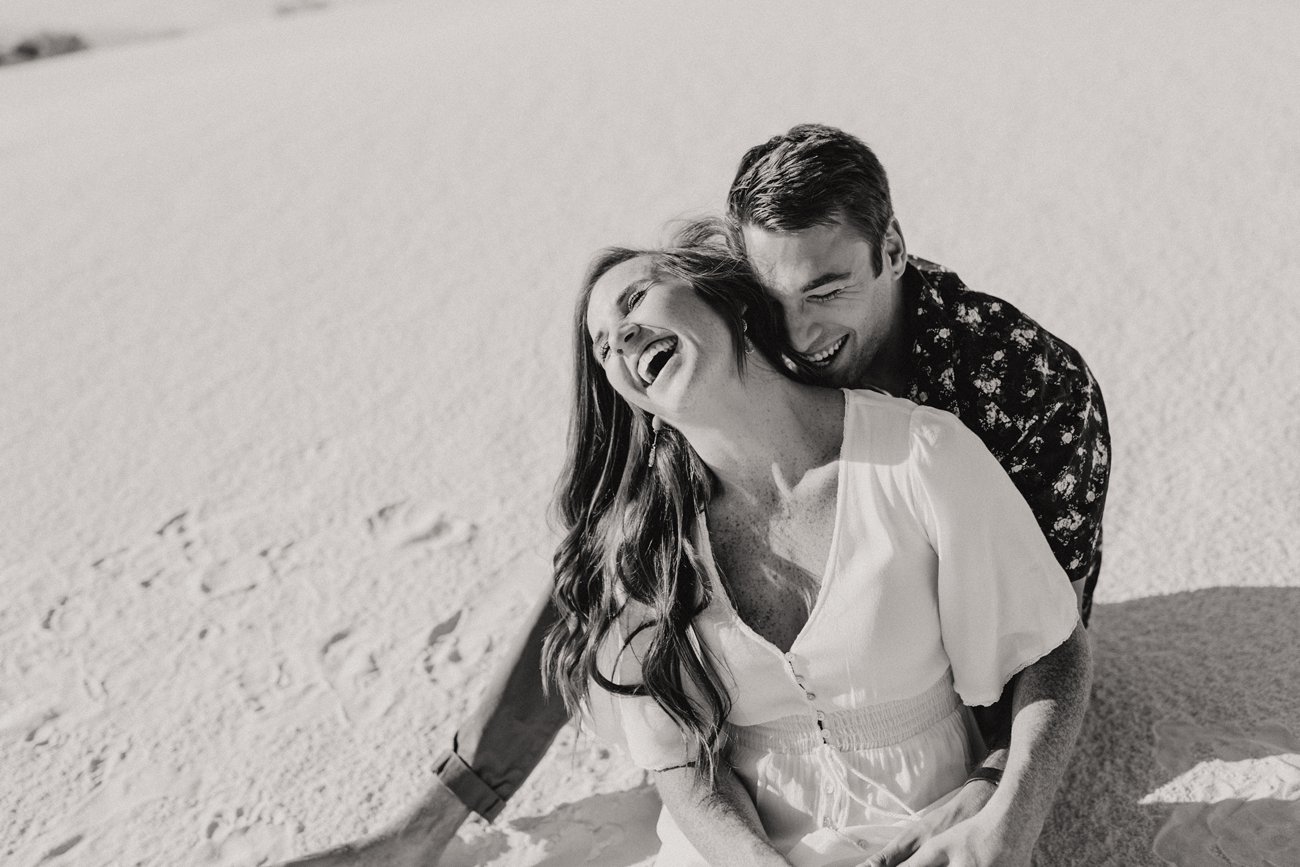 WhiteSandDunesEngagement_74.jpg