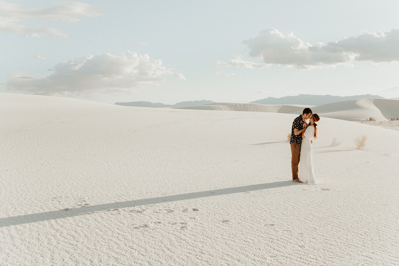 WhiteSandDunesEngagement_107.jpg