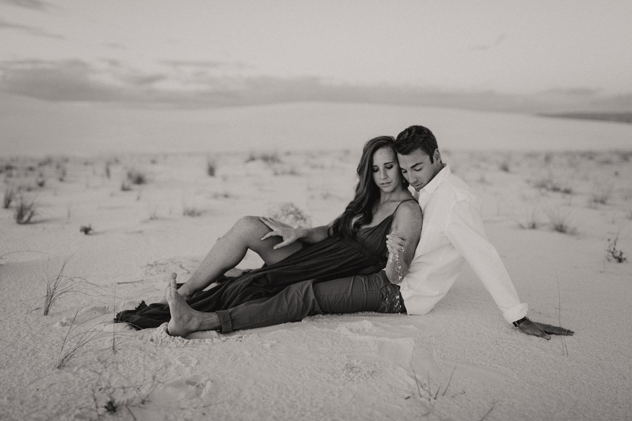 WhiteSandDunesEngagement_175.jpg
