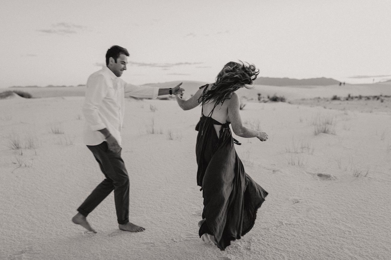 WhiteSandDunesEngagement_193.jpg