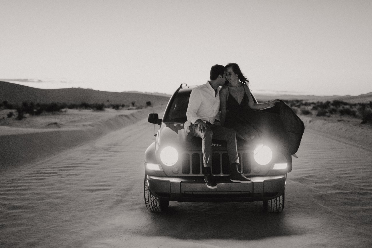 WhiteSandDunesEngagement_199.jpg
