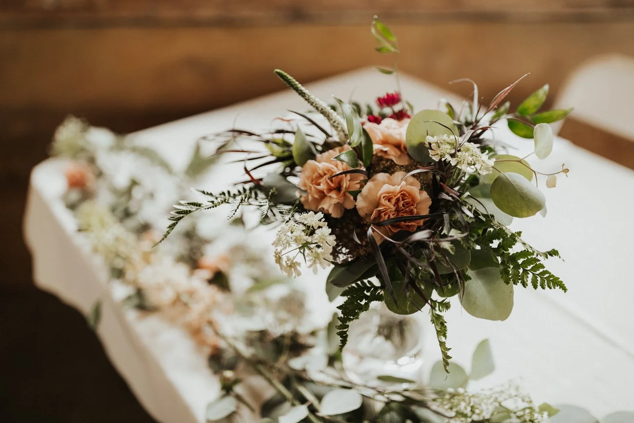 MinnesotaBarnWedding_130.jpg