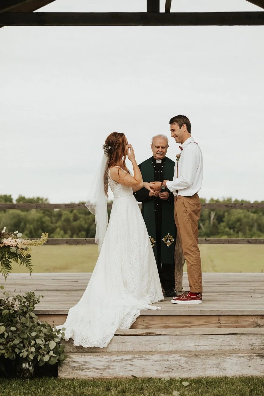 MinnesotaBarnWedding_208.jpg