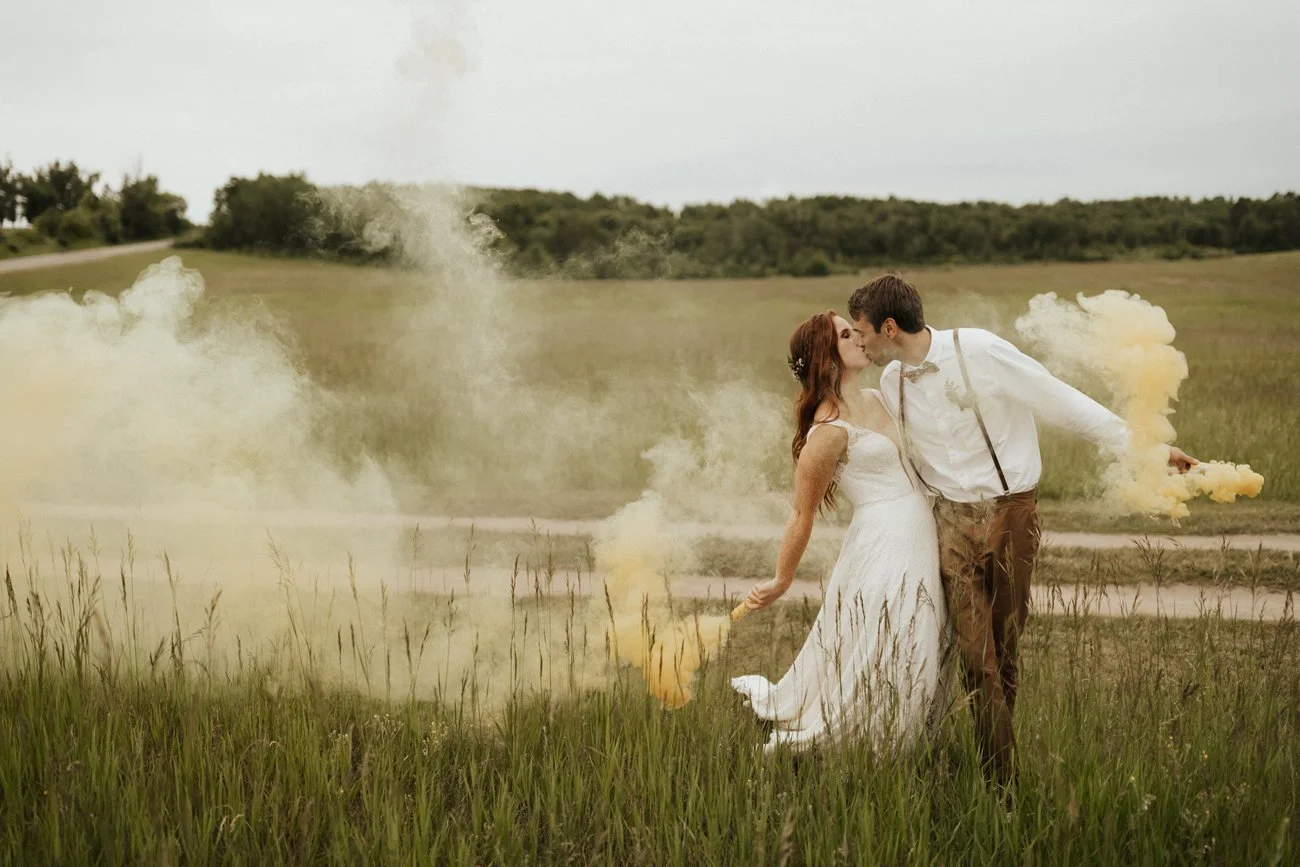 MinnesotaBarnWedding_268.jpg