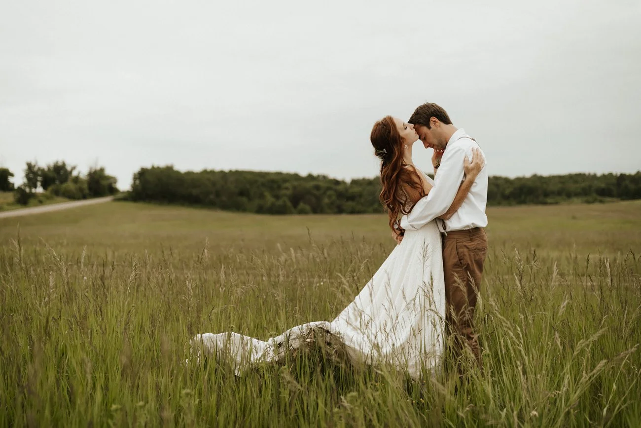 MinnesotaBarnWedding_276.jpg
