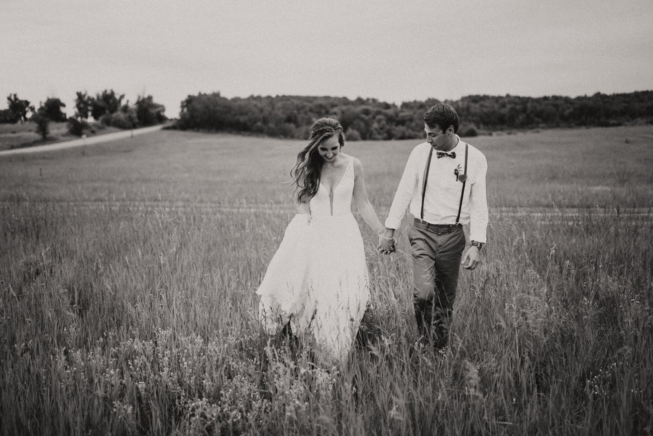 MinnesotaBarnWedding_279.jpg